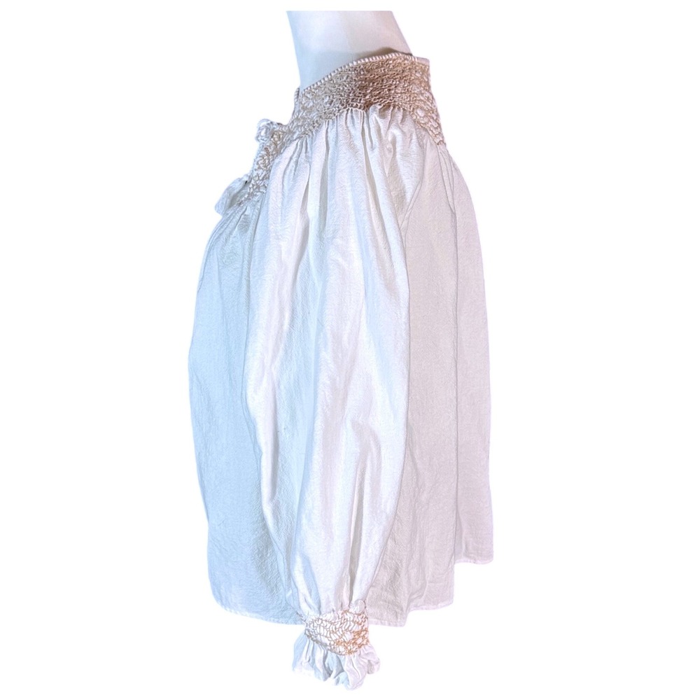 Faherty Smocked Blouse Womens Medium White Organic Cotton Boho Embroidered Top - Picture 2 of 7